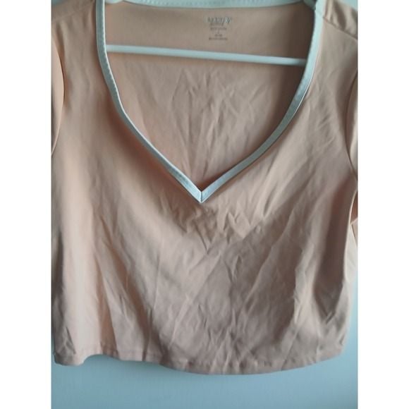 Old Navy Active Peach V-Neck Cropped T-Shirt Contrast Trim Stretch L 6