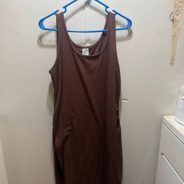 Brown maternity dress