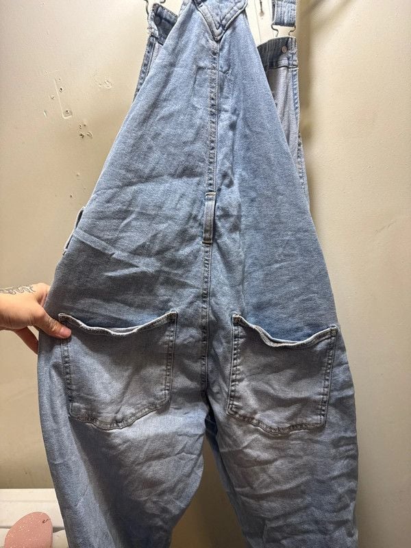 Celebrity Pink overalls 8