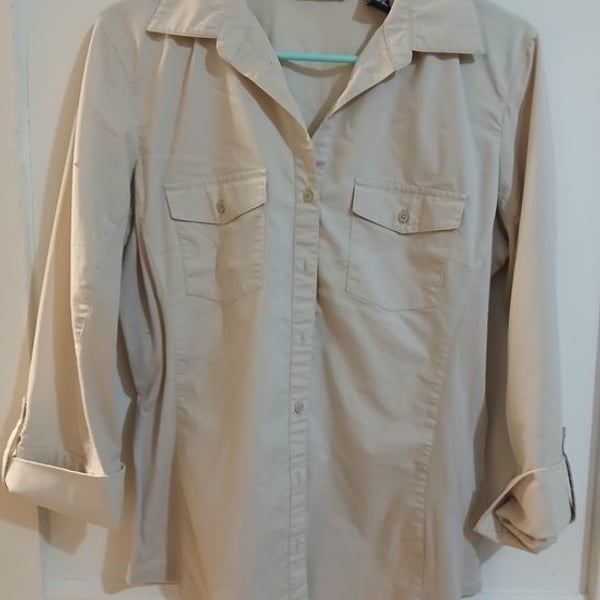 Zac & Rachel Women's Cream Button-Front Shirt