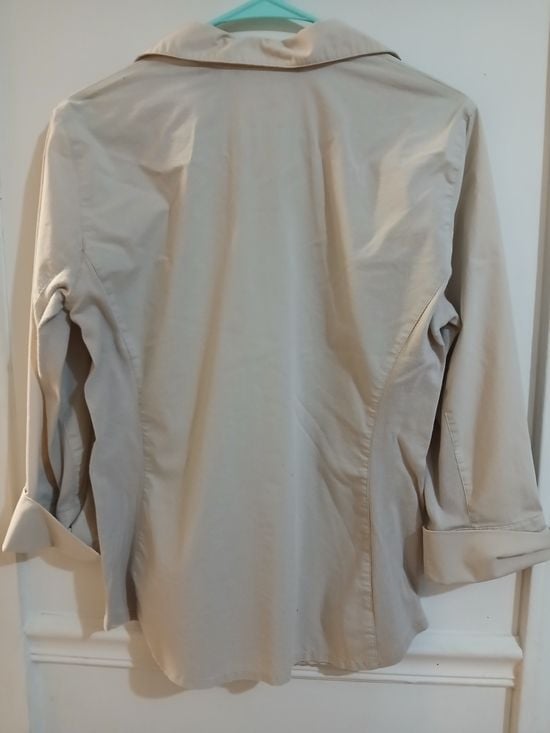 Zac & Rachel Women's Cream Button-Front Shirt 9