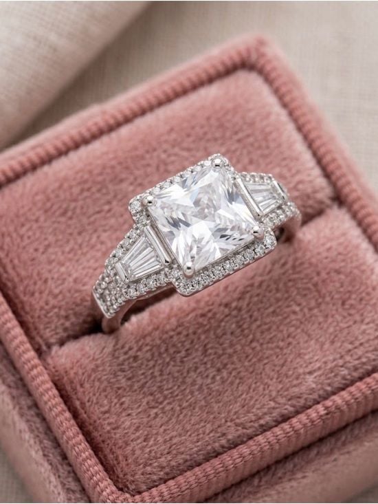 Silver Cushion-Cut Halo Engagement Ring in White Size 7 2