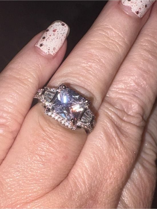Silver Cushion-Cut Halo Engagement Ring in White Size 7 5