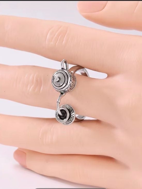 White Gold Double Teapot Ring - Size 8 2