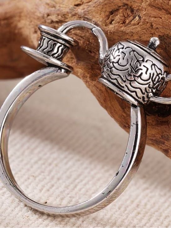 White Gold Double Teapot Ring - Size 8 6