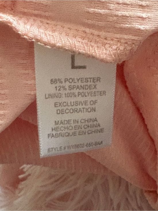 BEARPAW Outdoors Pink Textured Crop Tank Top Built-In Bra Size 8