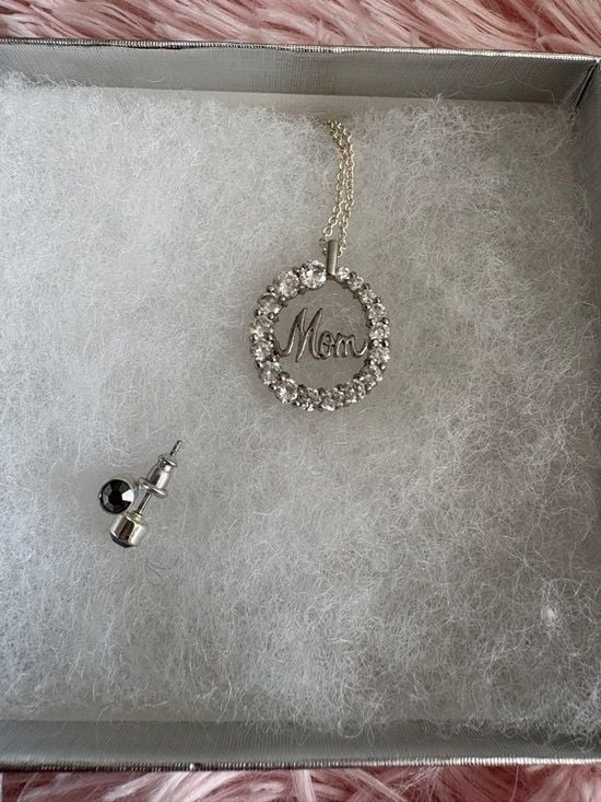 Sterling Silver 'Mom' Crystal Circle Pendant Necklace & Earring set NIB 5