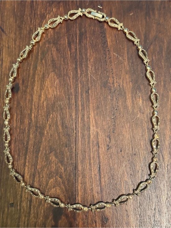 Vintage Monet Gold-Tone Crystal Link Necklace - 14” EUC 4