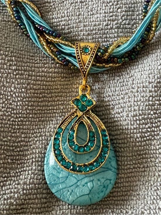Elegant Turquoise Teardrop Pendant Necklace 16-18” 7