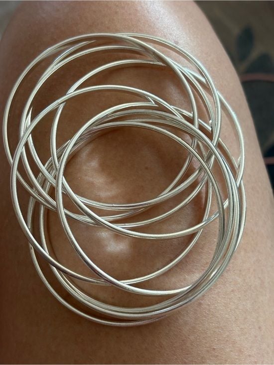Elegant Multi-Band Silver Tone Bangle Bracelet NWOT 4