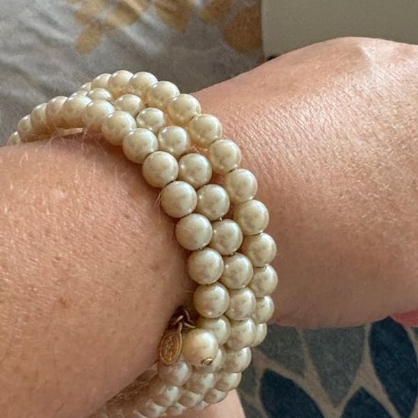 Vintage Monet Classic Cream Pearl Beaded Wrap Bracelet Signed