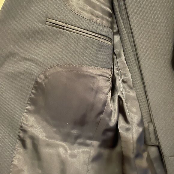 JoS A Bank Suit 8