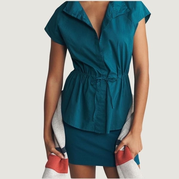 SUNDRY Sporty Funnel Neck Top Size S Dark Green
