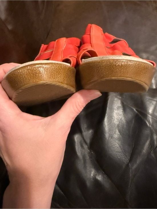 Munro Orange/Red Strappy Slingback Sandals 5