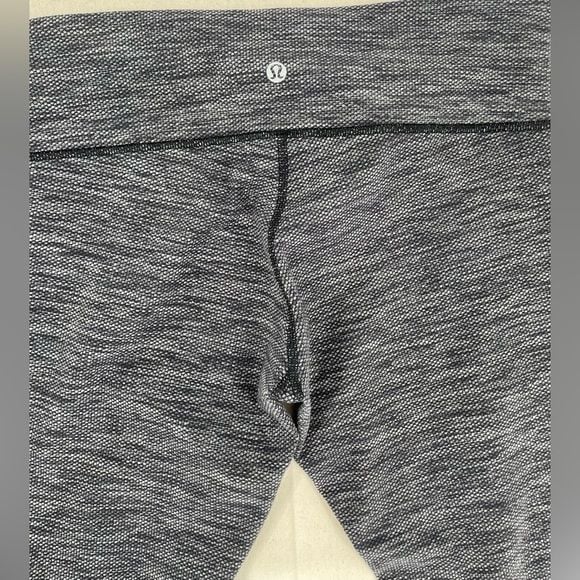 Lululemon Wunder Under Low Rise leggings 8