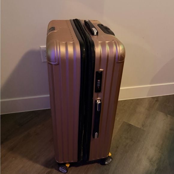 Rose Gold Hard Shell Suitcase 2