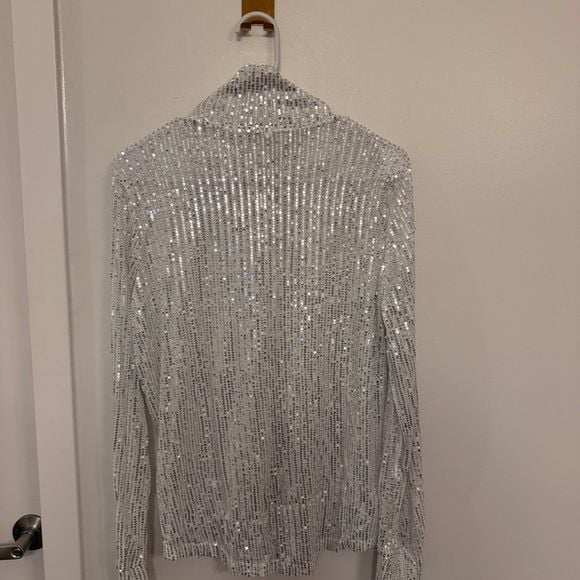 Silver Sequin Button-Up Shirt โจ 3