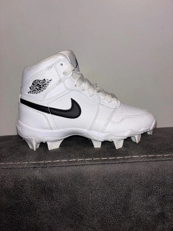 Jordan 1 Cleat 2