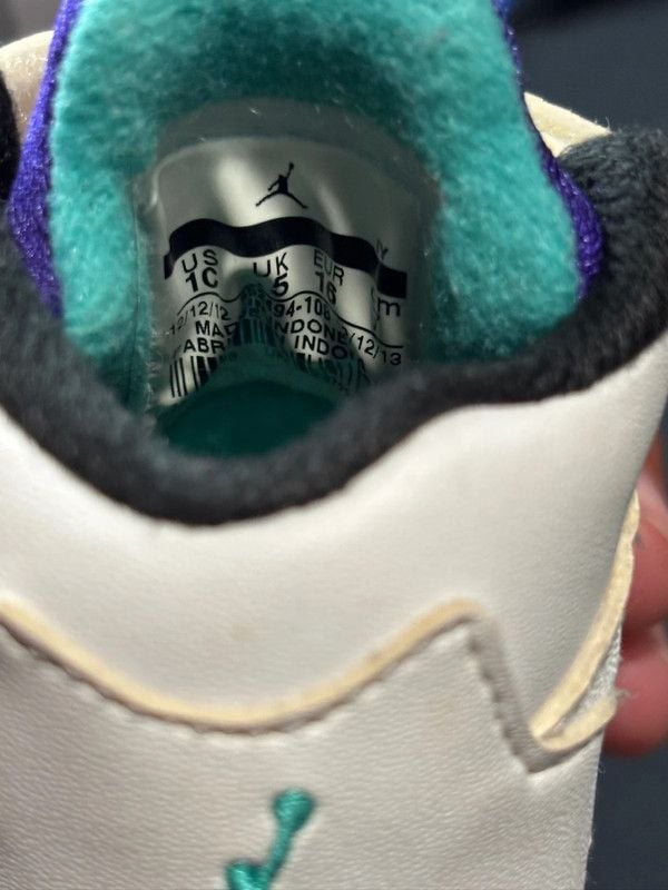 Jordan 5 Grape 4