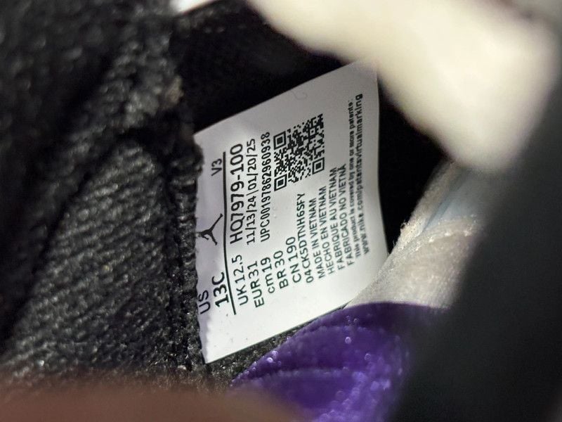 Jordan 5 Grape 4
