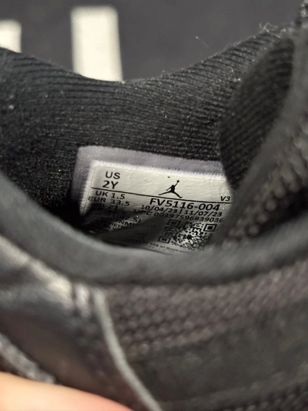 Jordan 11 Low Space Jam 4