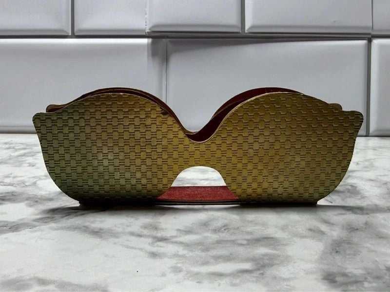 Vintage Gold Tone Metal Eyeglass Spectacle Holder Red Velvet 4