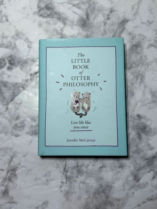 The Little Book of Otter Philosophy Jennifer McCartney 2019 Hardcover 1
