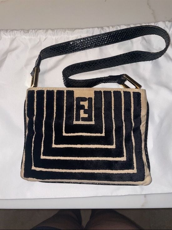 RARE 1970s Fendi Black & Beige Velvet Logo shoulder bag 2