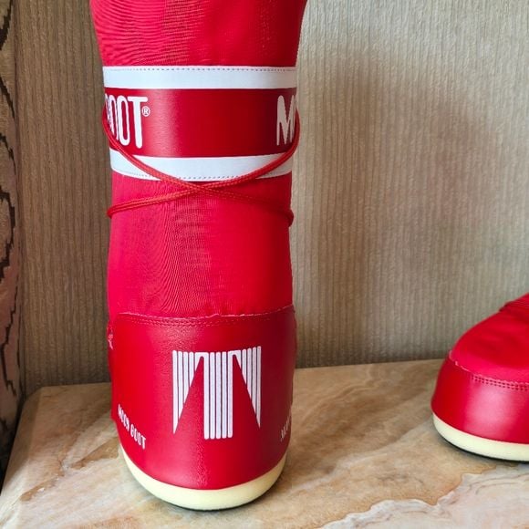 Moon Boot Red Winter Snow Boot🥾 16