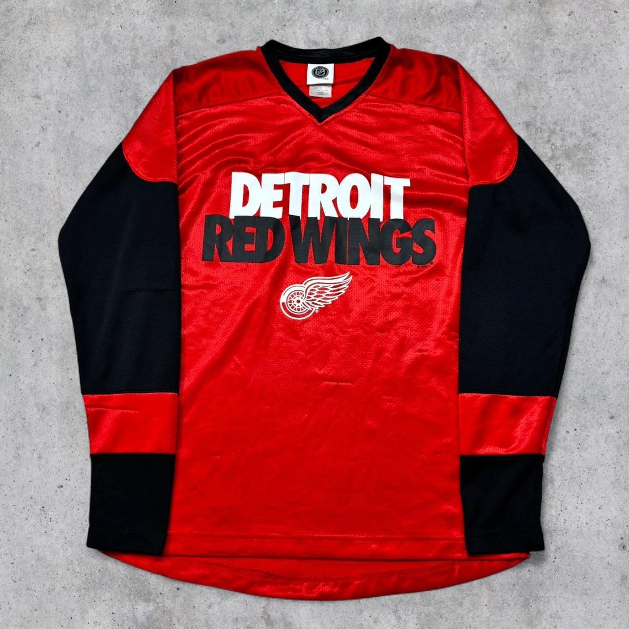 NHL Detroit Red Wings Long Sleeve Jersey Size S/CH/P (34/36) Red Black 3