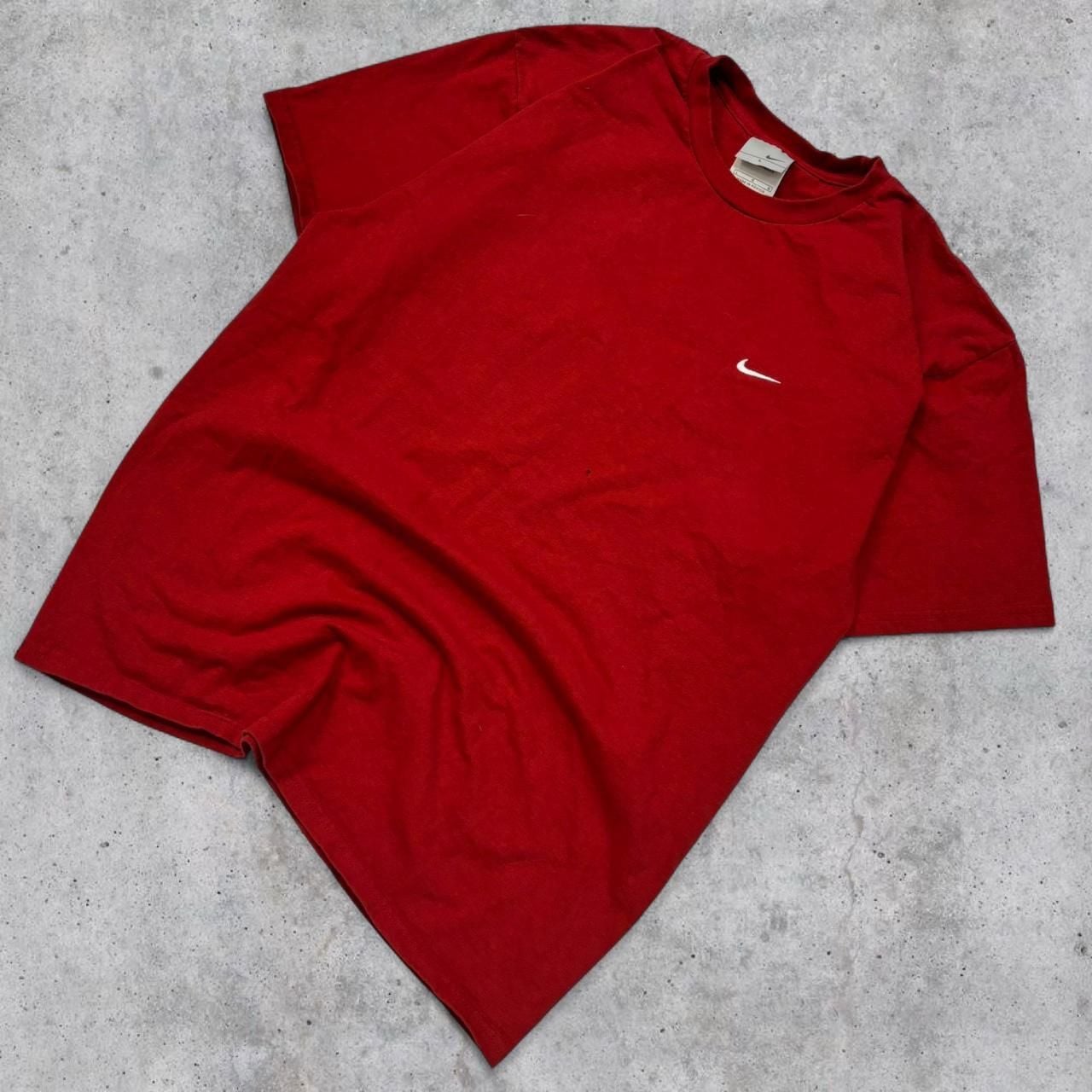 Nike Vintage Y2K Embroidered Swoosh T-Shirt Size L Red 3