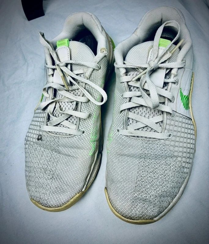 Nike React Men’s White/Green Low Top Mesh Lace-Up Sneakers Rubber Sole 7