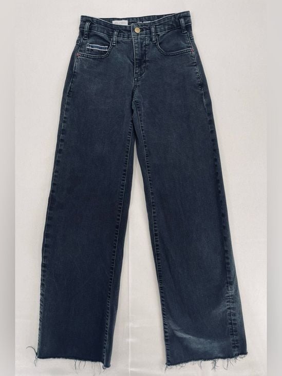 The Sport Cuff Mid-Rise Crop Wide-Leg Jeans by Pilcro 3