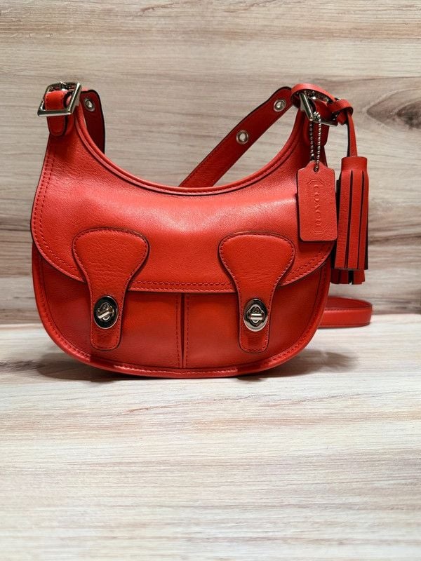 Coach Legacy Amanda Red Leather Cross-body 19925 Pristine 2