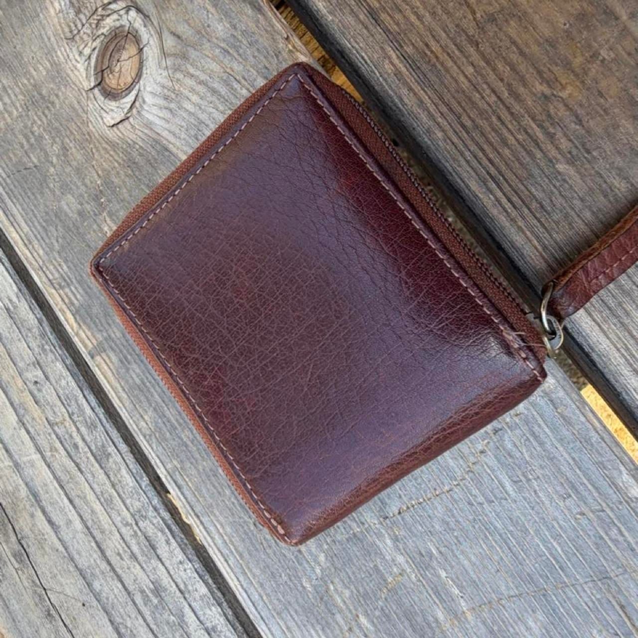 Unbranded Brown Genuine Leather Zip Around Wallet 1