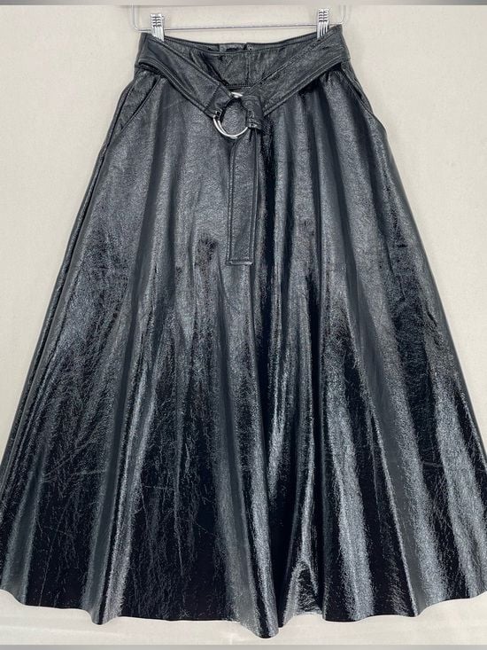 Topshop high-shine faux leather midi skirt. 4
