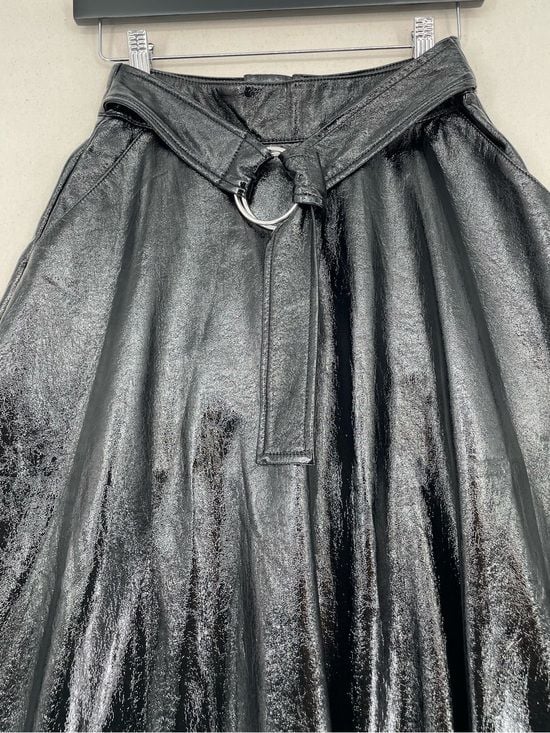 Topshop high-shine faux leather midi skirt. 5