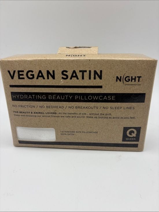 Vegan Satin Hydrating Beauty Pillowcase - White 1