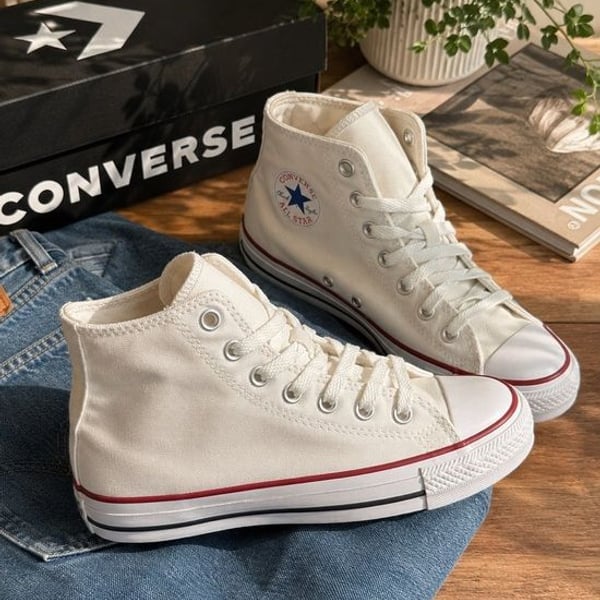 Converse Chuck Taylor All Star Hi Optical White Canvas Sneakers Women’s 10 NIB