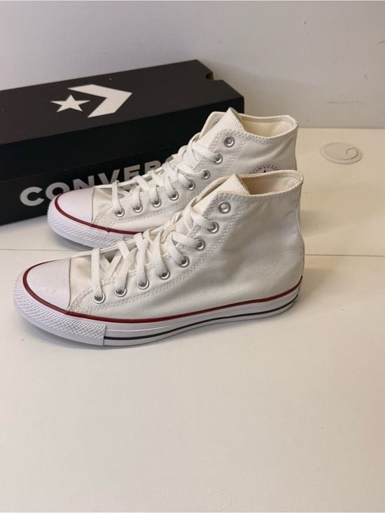 Converse Chuck Taylor All Star Hi Optical White Canvas Sneakers Women’s 10 NIB 6