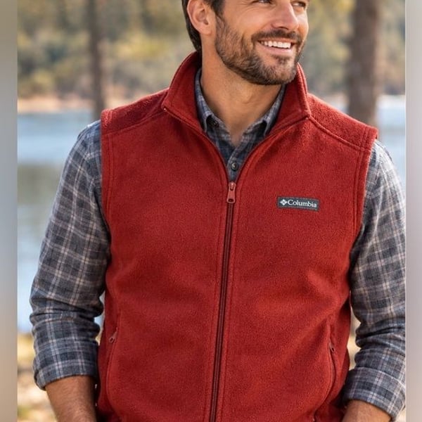 Columbia Steens Mountain Fleece Vest Men’s Medium Red Full Zip XM1024