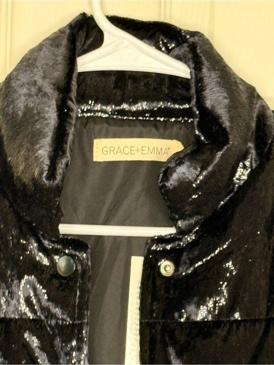 Grace + Emma Black Velvet Shimmer Ruffle Sleeve Puffer Vest Large Boutique Chic 4