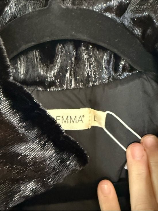 Grace + Emma Black Velvet Shimmer Ruffle Sleeve Puffer Vest Large Boutique Chic 11