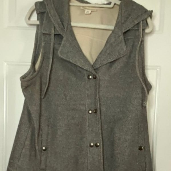 Coldwater Creek Charcoal Hooded Vest