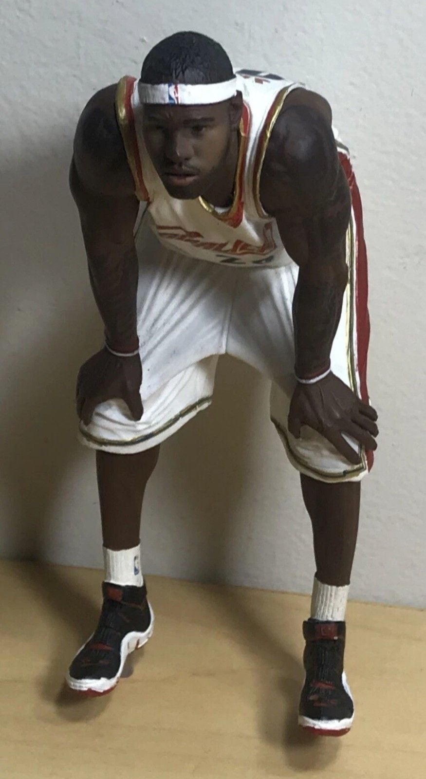 Lebron James #23 NBA McFarlane Basketball Action Figure Cavaliers 1