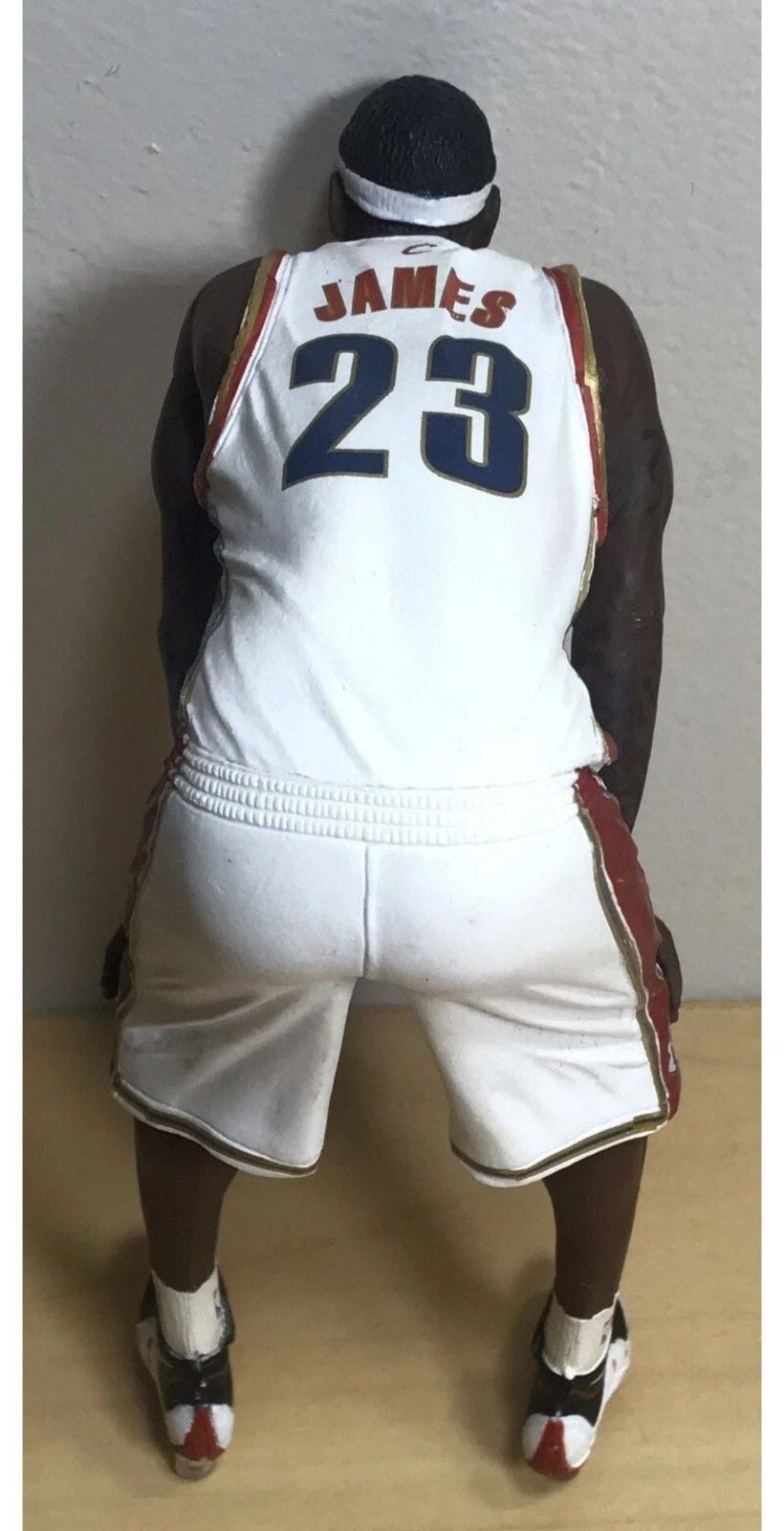 Lebron James #23 NBA McFarlane Basketball Action Figure Cavaliers 3