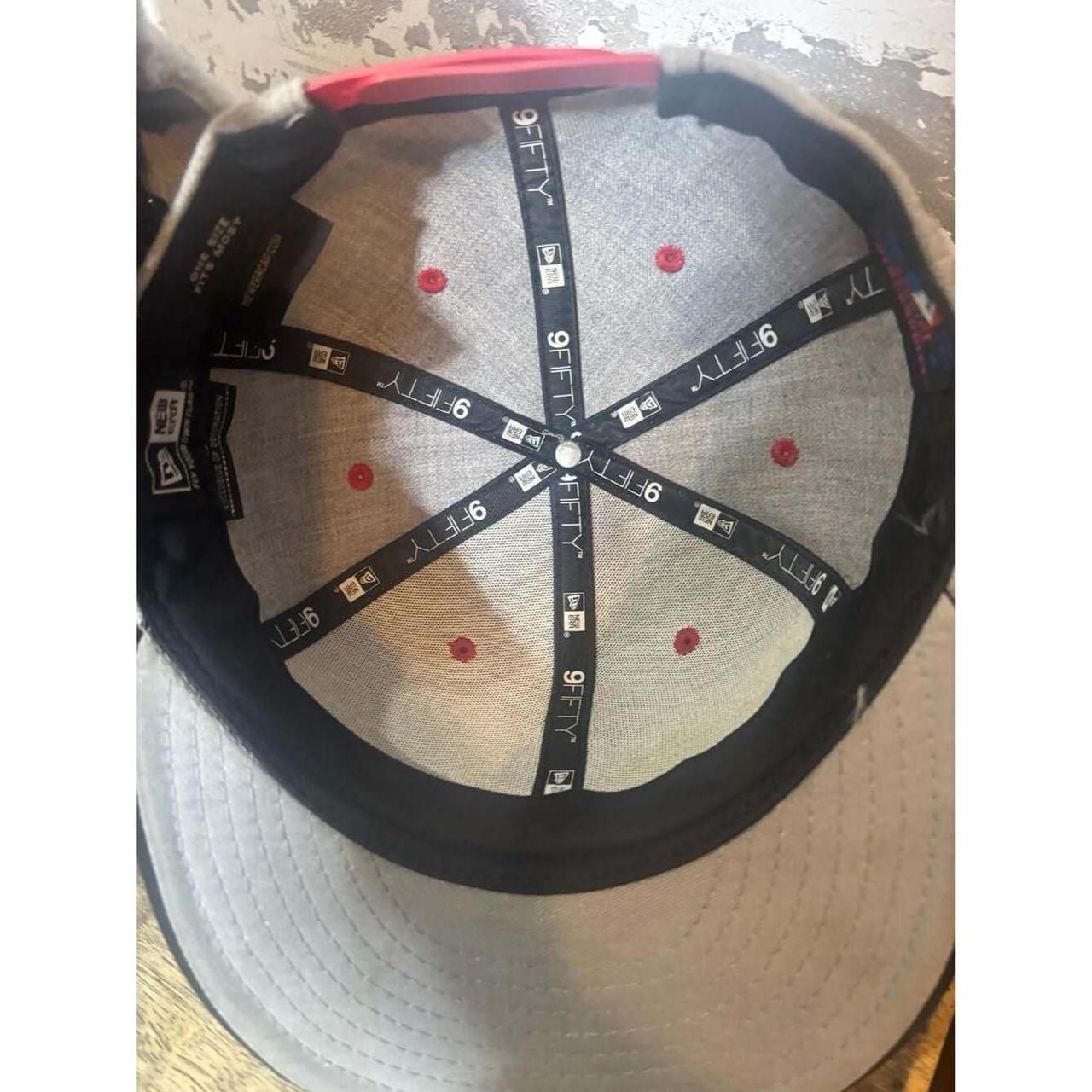New Era Chicago White Sox 9FIFTY Snapback Hat Grey Black Red 7