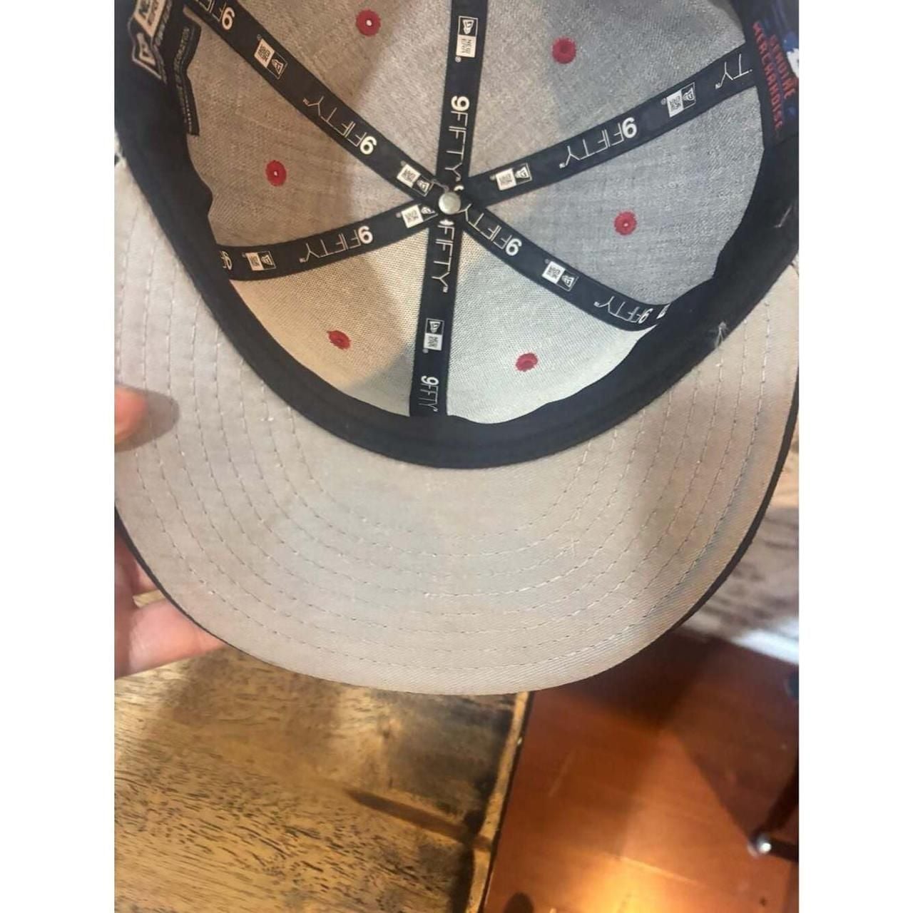New Era Chicago White Sox 9FIFTY Snapback Hat Grey Black Red 8