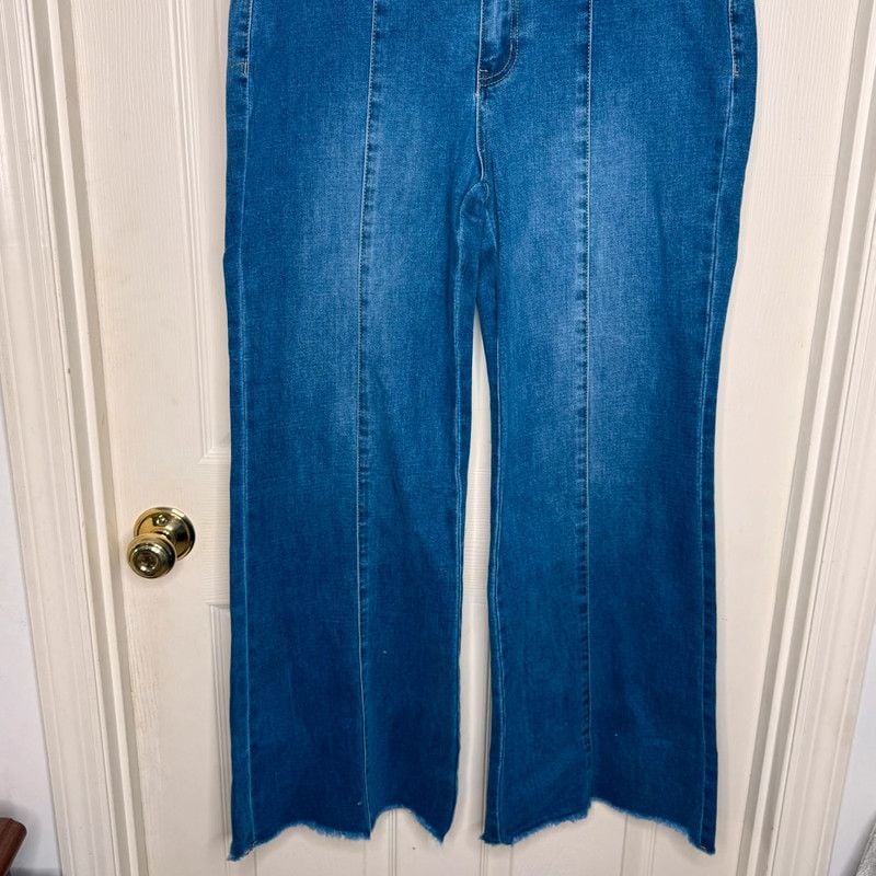 Blue High Rise Button Fly Wide Leg Jeans Raw Hem Stretch Size 14 Boutique 3