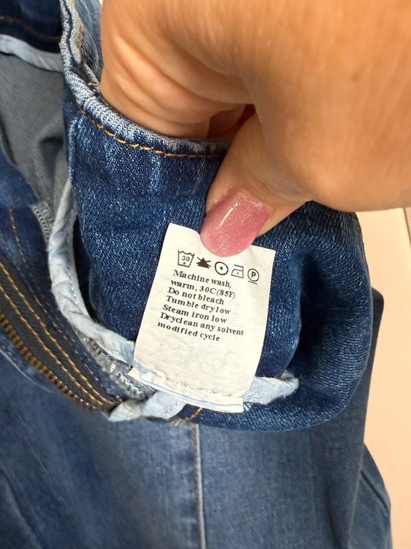 Blue High Rise Button Fly Wide Leg Jeans Raw Hem Stretch Size 14 Boutique 8